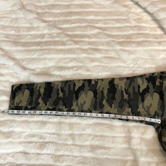 Harper Francescas High Rise Camo Jeans Sz 27 - Picture 7 of 11